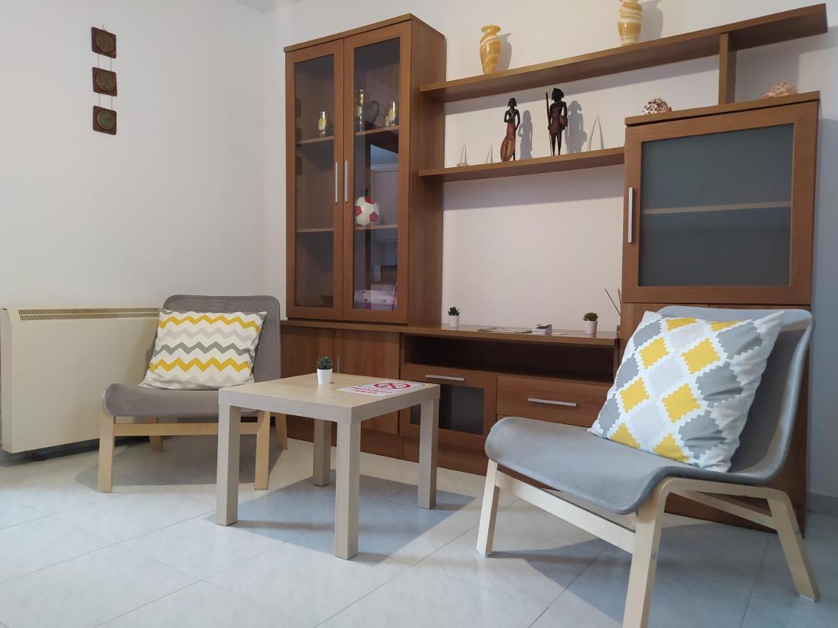 הוילה Vivienda En El Casco Historico De באיונה מראה חיצוני תמונה