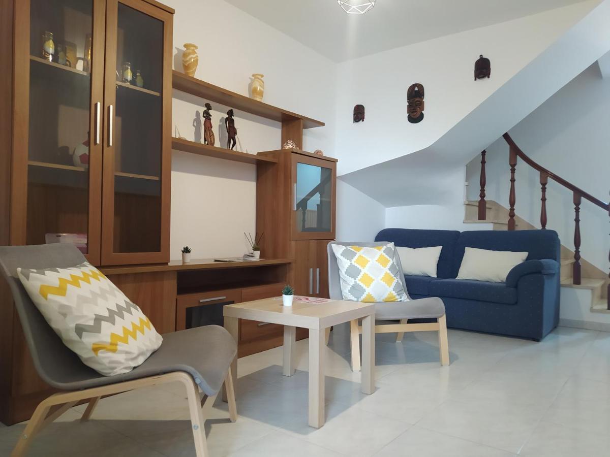 הוילה Vivienda En El Casco Historico De באיונה מראה חיצוני תמונה